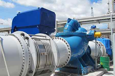 KPS系列单级双吸华体买球在越南金瓯化肥项目使用现场